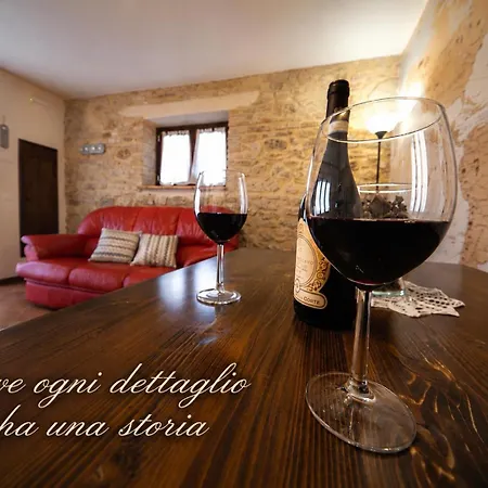L'uggetto * Montecastrilli